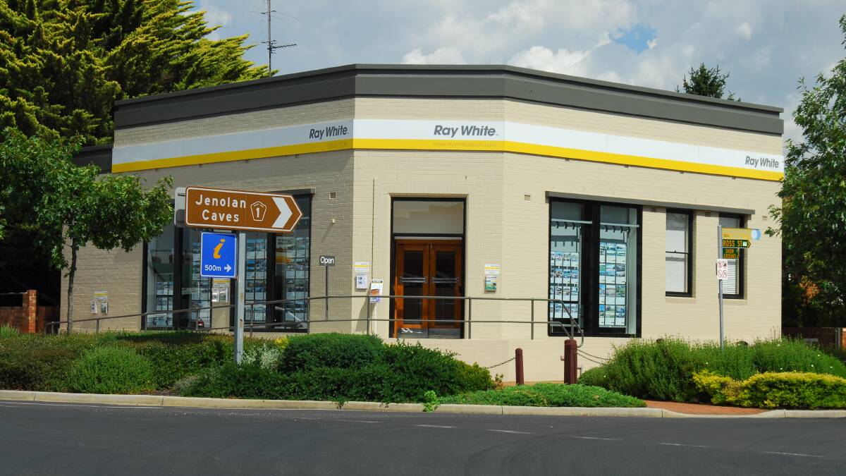 ADVICE: See the team at Ray White Emms Mooney for all your rental needs.