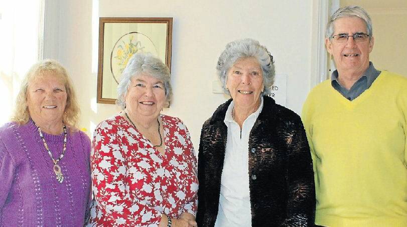 Members of Oberon Women’s Bowling Club Jen O’Bernier, Pam Hanrahan and Dorothy Turner with chair of Daffodil Cottage fundraising committee Doug Kinglyside.