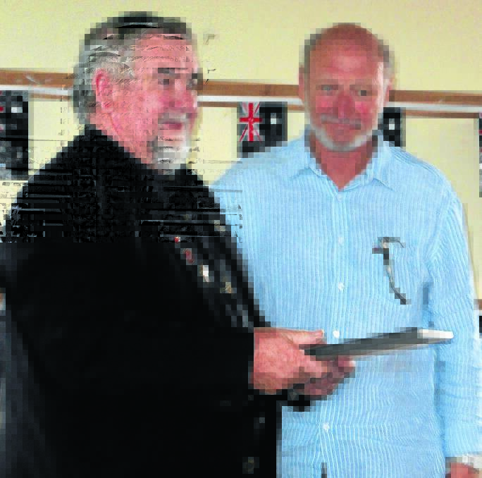 Oberon RSL Sub Branch president Bill Wilcox with Councillor Ian Doney.