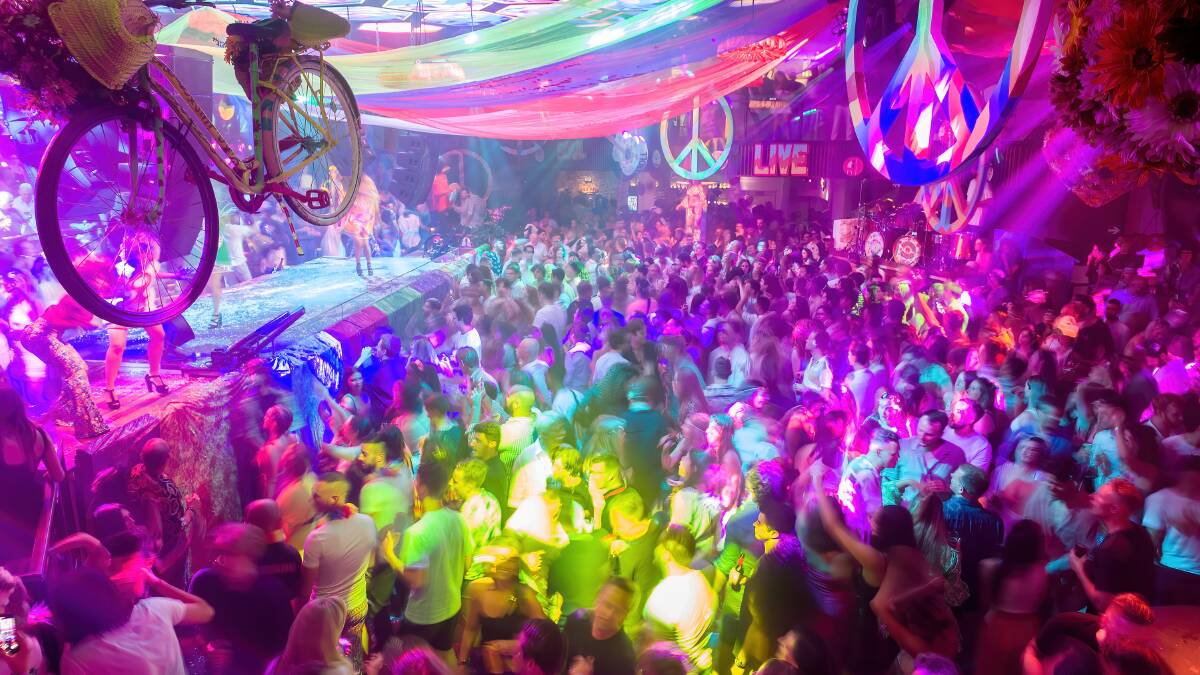 Battle of the European party islands: Ibiza v Mykonos Battle of the European party islands: Ibiza v Mykonos