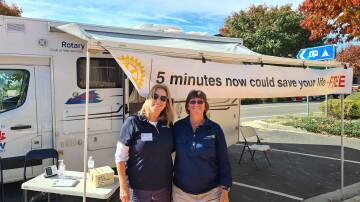 Jenny and Sue from Oberon Rotary outside of the health check van. Picture supplied. 