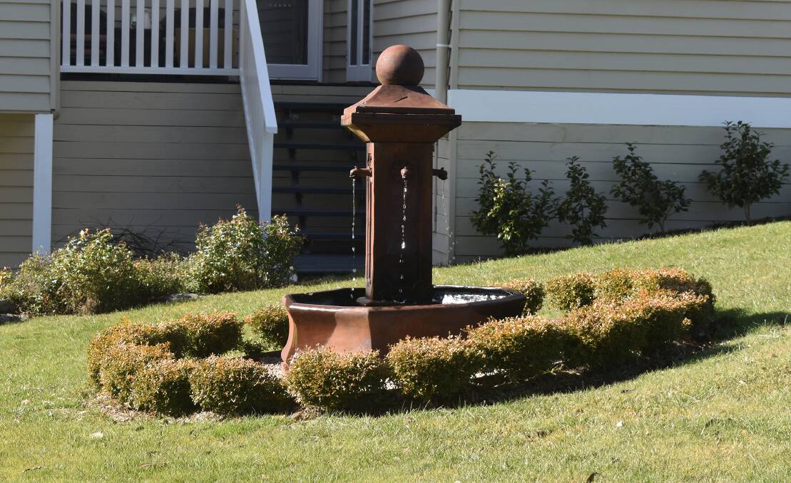 Fountain in the winning garden at 82 Ross Street. Photo: Peter Bowditch