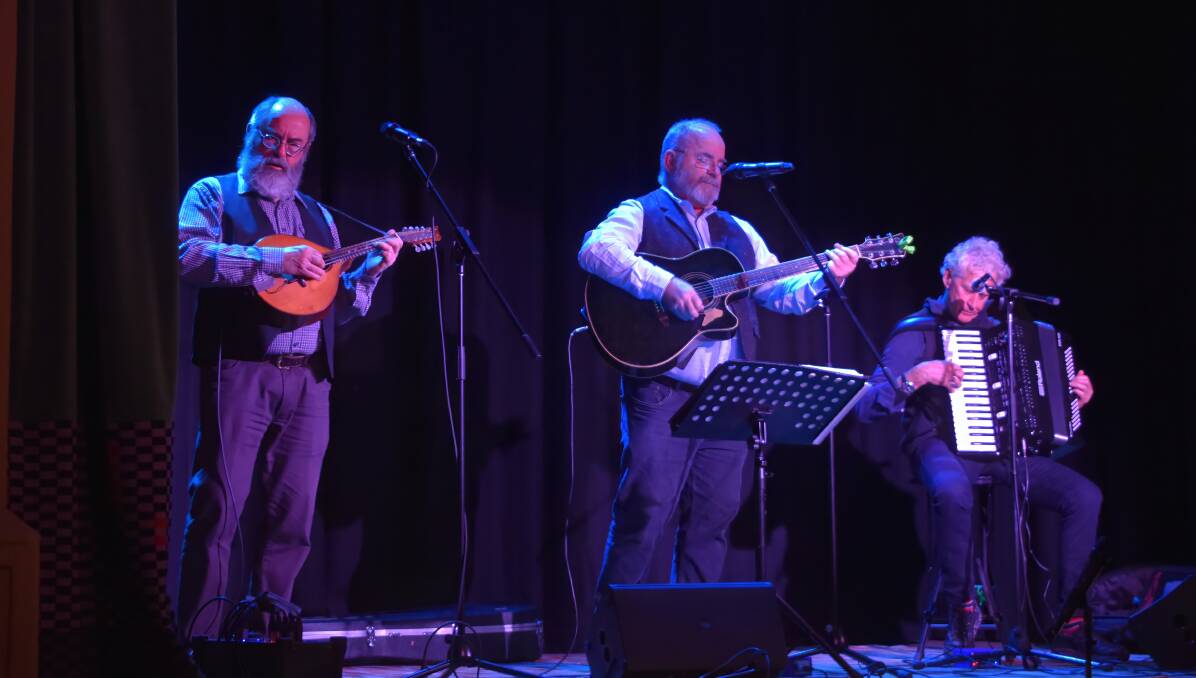 Bruce Cameron, Dave Tonkin and Peter Wilson are The Nodding Thistles. Photo Peter Bowditch