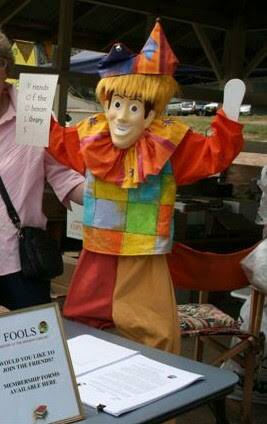 SMILE: The FOOLs mascot from Oberon Show.