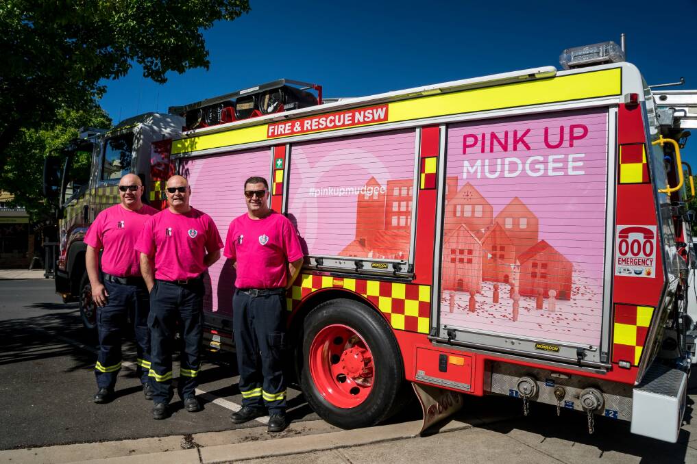 PINK PALS: Even the fire and rescue department took part in Pink Up Mudgee last year. Photo: McGrath Foundation