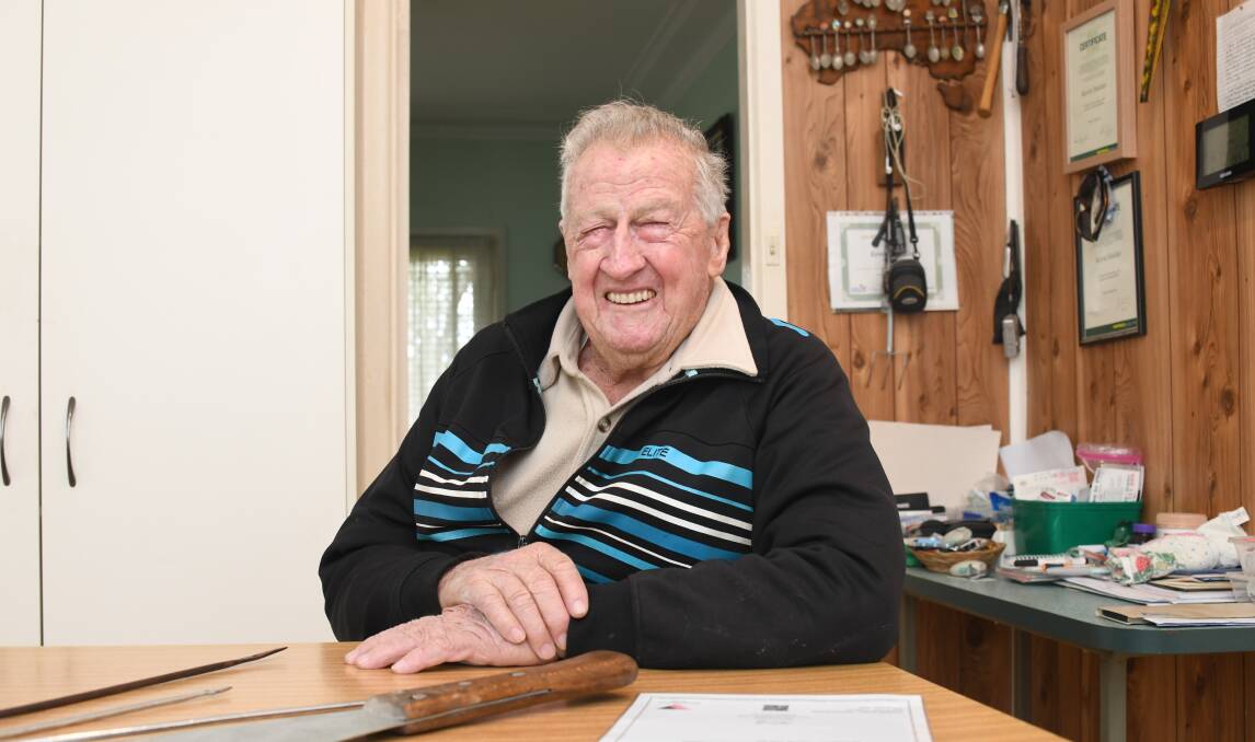 Kevin Sinclair, president of the Dubbo Community Men's Shed, said he would like to see the NSW Government reinstate the Regional Seniors travel card. Picture by Amy McIntyre