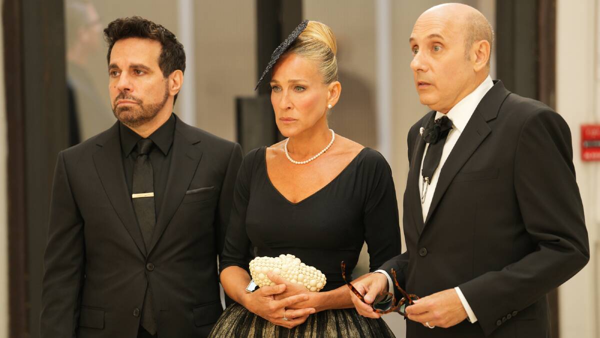 Carrie (Sarah Jessica Parker) with gay BFFs Anthony Marentino (Mario Cantone) and Stanford Blatch (Willie Garson). Picture: Foxtel