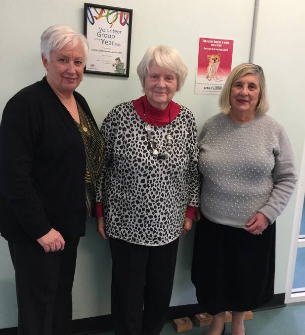 VOLUNTEERS: Oberon Hospital Auxiliary patron Kathy Sajowitz, life member Bronwyn Harvey and president Annabelle Gilbert.