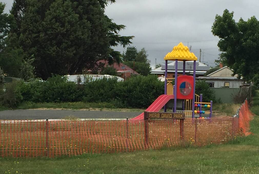 UPGRADE: Oberon Council has decided to use a more expensive softfall base at Herb David Park.