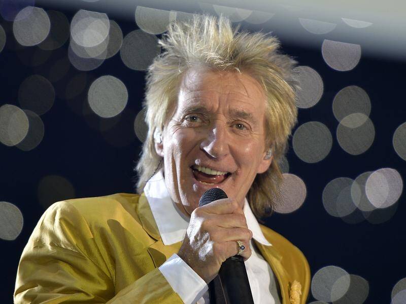 Singer Rod Stewart has been charged after an alleged fracas at a hotel in Florida.