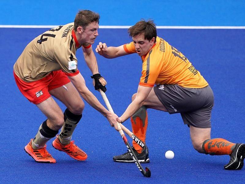 Dylan Martin (l) is the only newcomer in the Kookaburras squad announced for 2021.