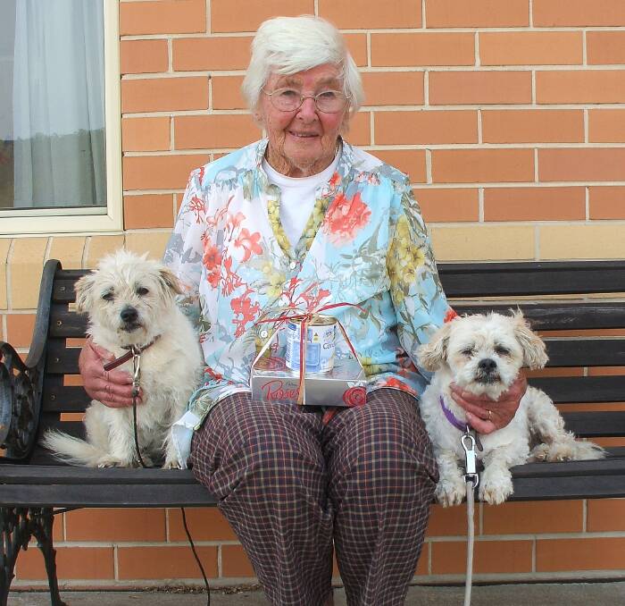 PRECIOUS GEM: Doff Kurtz with her beloved dogs Sam and Mac. Doff passed away on January 22 at Columbia Village in Oberon at the age of 93.