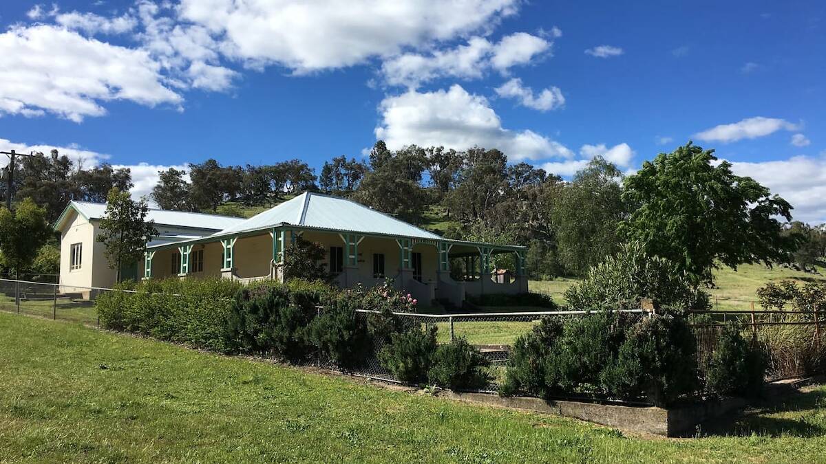 Creekside Farmhouse is located in Eugowra. Photo: AIRBNB